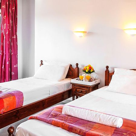 Hotel Stellina Skiathos Town Bagian luar foto