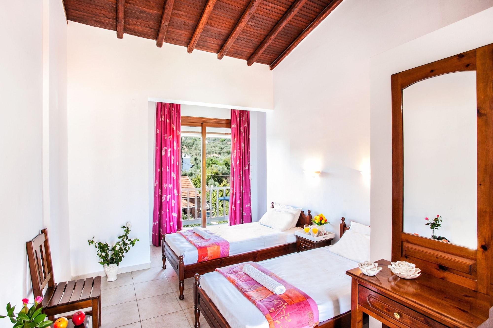 Hotel Stellina Skiathos Town Bagian luar foto